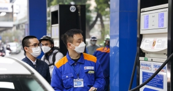 Bộ Tài chính 'chốt' đề xuất giảm thuế môi trường 2.000 đồng/lít xăng