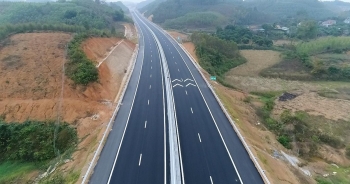 Kỳ vọng lớn từ đầu tư công