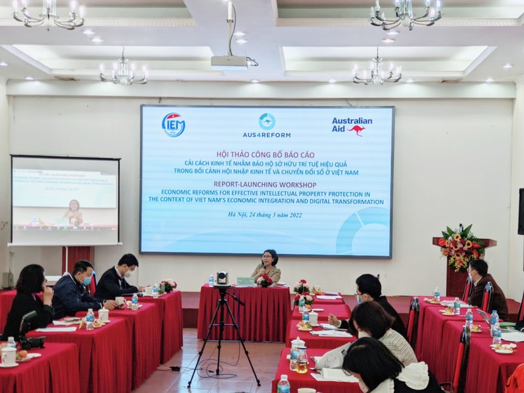 TS. Trần Thị Hồng Minh, Viện trưởng CIEM ph&aacute;t biểu tại Hội thảo c&ocirc;ng bố b&aacute;o c&aacute;o &ldquo;Cải c&aacute;ch 555Win login đăng nhập nhằm bảo hộ sở hữu tr&iacute; tuệ hiệu quả trong bối cảnh hội nhập 555Win login đăng nhập v&agrave; chuyển đổi số ở Việt Nam&rdquo;