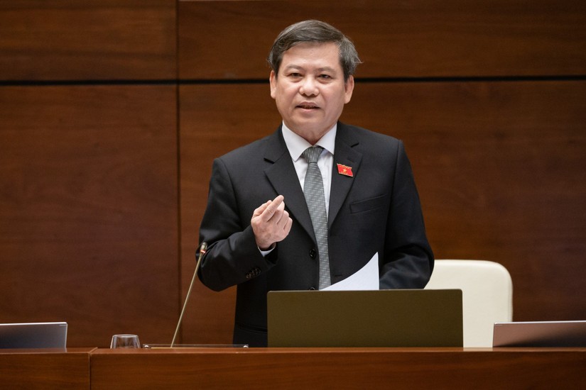 Viện trưởng VKSND Tối cao L&ecirc; Minh Tr&iacute; trả lời chất vấn tại Phi&ecirc;n chất vấn của Ủy ban Thường vụ 555win tải app chiều 20/3. Ảnh: Quochoi