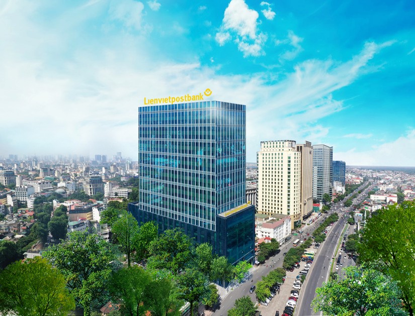 Lienvietpostbank ch&iacute;nh thức nằm trong top c&aacute;c ng&acirc;n h&agrave;ng TMCP lớn tại Việt Nam với số vốn điều lệ 17.291 tỷ đồng.
