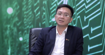 Chuyên gia chứng khoán dự báo nhóm ngành 'dẫn sóng' năm 2024