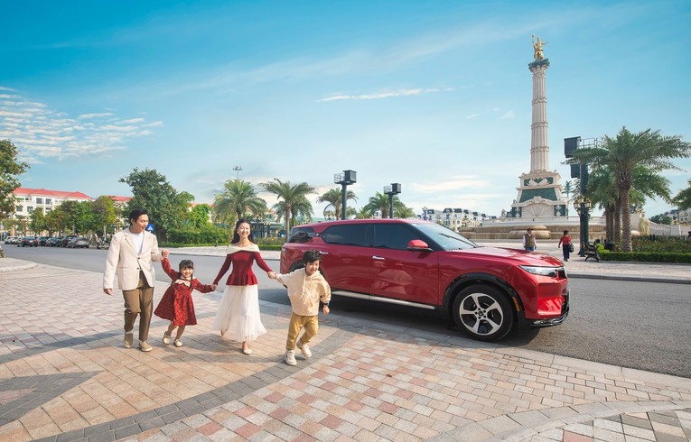 Ch&iacute;nh s&aacute;ch b&aacute;n h&agrave;ng vượt trội của Vinhomes đ&atilde; gi&uacute;p kh&aacute;ch h&agrave;ng c&oacute; cơ hội sở hữu một nơi ở đẳng cấp v&agrave; một sản phẩm đầu tư sinh lời hấp dẫn.