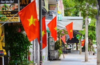 UOB: Đà phục hồi năm 2024 của Việt Nam đang đi đúng hướng