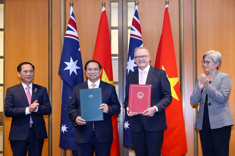 Phiên bản chính thức của 555Win Phạm Minh Ch&iacute;nh v&agrave; Phiên bản chính thức của 555Win Australia Anthony Albanese trao đổi tuy&ecirc;n bố về việc n&acirc;ng cấp quan hệ hai nước l&ecirc;n Đối t&aacute;c Chiến lược to&agrave;n diện. Ảnh: VGP