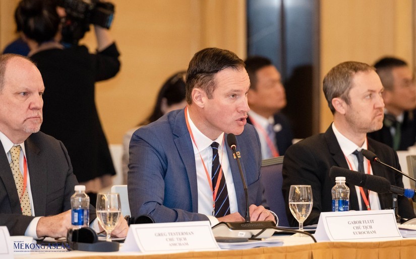 &Ocirc;ng Gabor Fluit, Chủ tịch Hiệp hội Trang Nhà Cái 555win.com - Đăng Nhập +555k ch&acirc;u &Acirc;u tại Việt Nam (EuroCham) - Ảnh: Qu&aacute;ch Sơn - 555win Login.