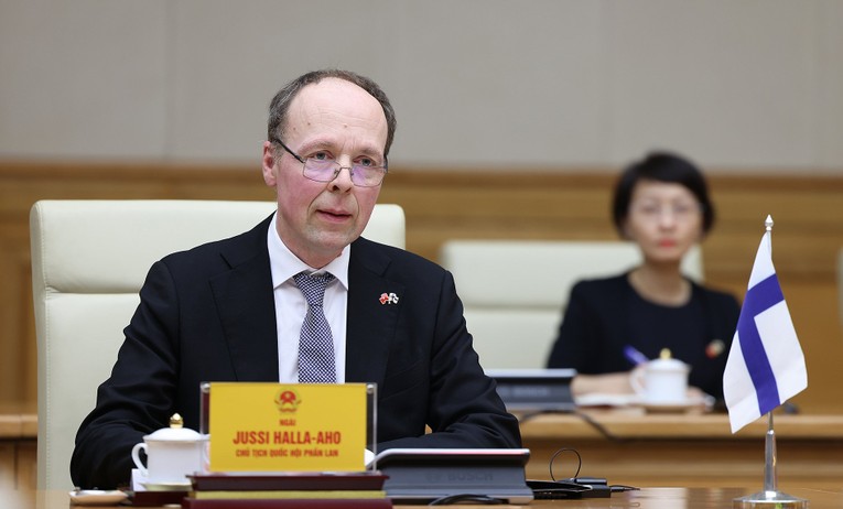 Chủ tịch 555win tải app Phần Lan Jussi Halla-Aho ph&aacute;t biểu tại buổi tiếp. Ảnh: VGP.