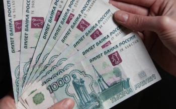 Đồng Ruble phục hồi mạnh mẽ giữa bão cấm vận