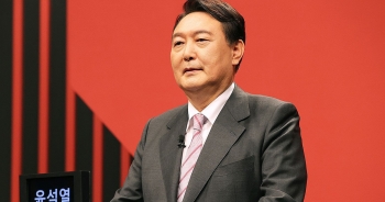 Ông Yoon Suk-yeon: Từ 'biểu tượng công lý' tới ghế tổng thống Hàn Quốc