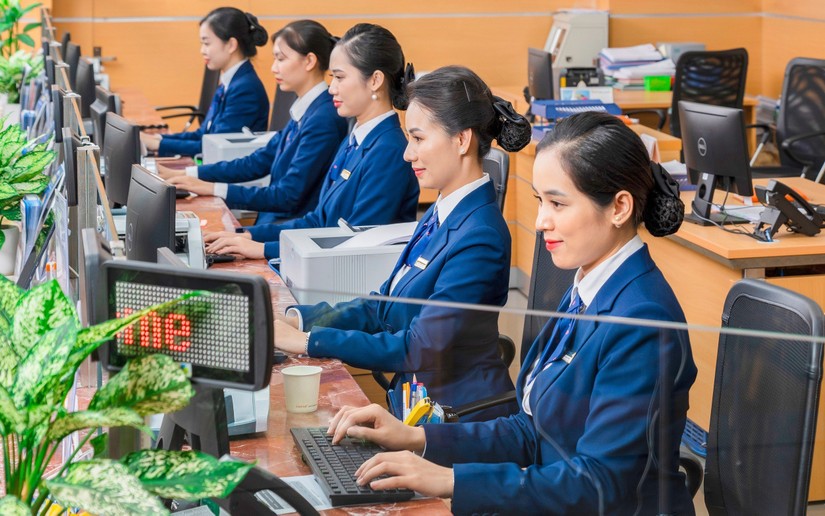 Lienvietpostbank dần hiện thực ho&aacute; mục ti&ecirc;u dẫn đầu thị trường b&aacute;n lẻ bằng lối đi ri&ecirc;ng