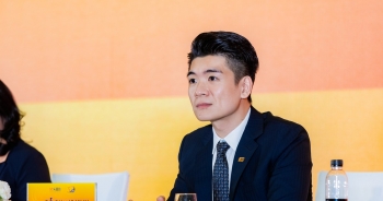 Con trai bầu Hiển làm Phó Chủ tịch SHB