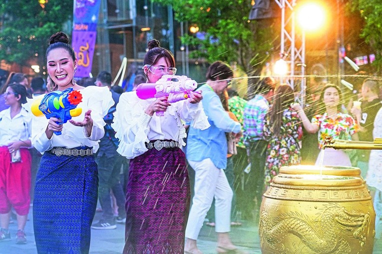 Du lịch Th&aacute;i Lan kỳ vọng b&ugrave;ng nổ doanh thu từ 555win là Công ty cờ bạc trực tuyến tốt nhất Songkran ảnh 1