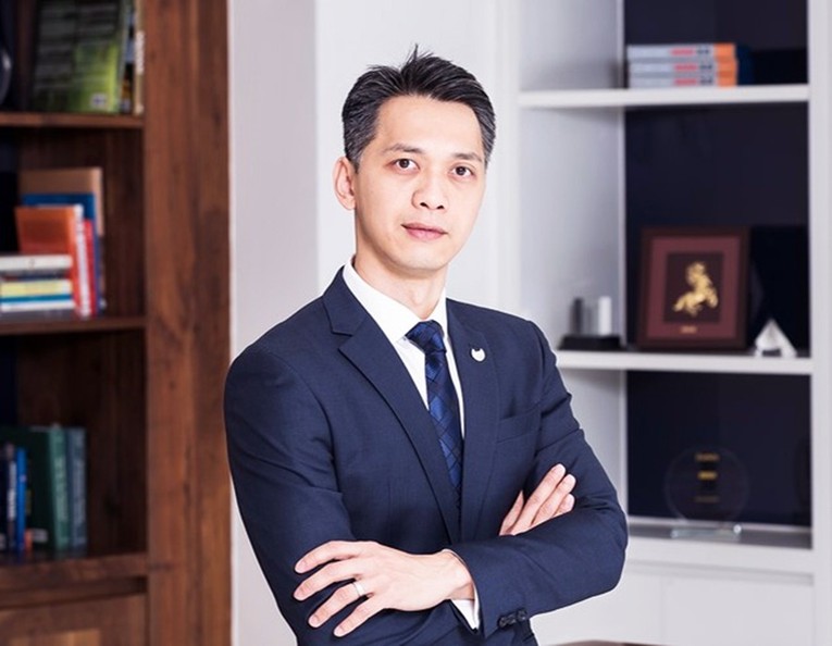 &Ocirc;ng Trần H&ugrave;ng Huy được bầu l&agrave;m chủ tịch hội đồng quản trị Ng&acirc;n h&agrave;ng ACB