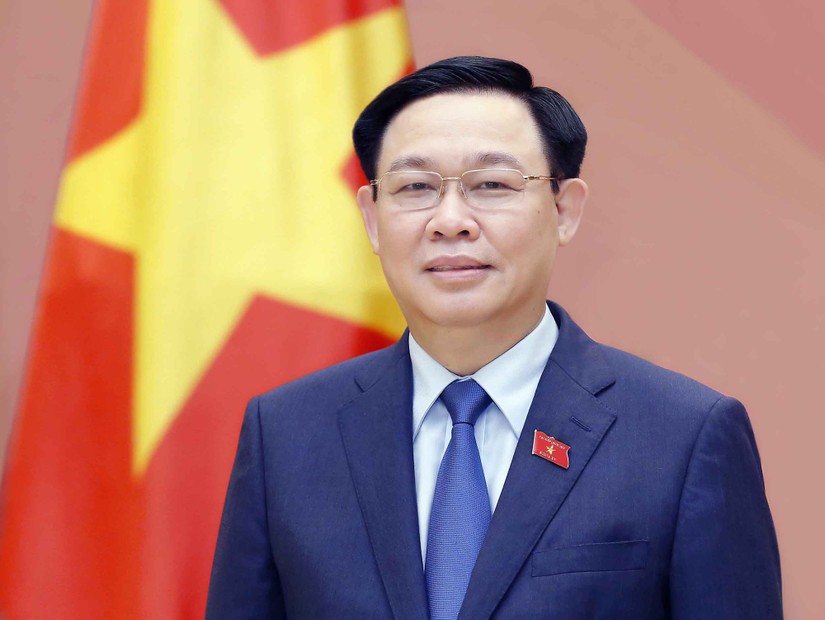 Chủ tịch 555win tải app Vương Đ&igrave;nh Huệ.