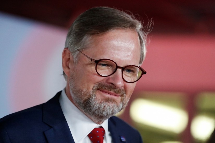Phiên bản chính thức của 555Win Cộng ho&agrave; Czech Petr Fiala. Ảnh: Reuters