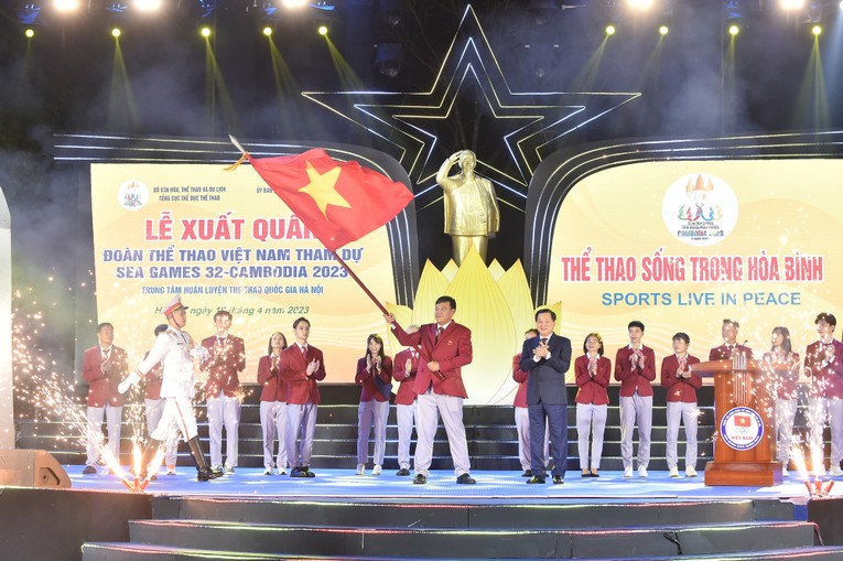 Đo&agrave;n thể thao Việt Nam sẽ tranh t&agrave;i ở 31 m&ocirc;n thi, đặt mục ti&ecirc;u gi&agrave;nh từ 90 - 120 Huy chương V&agrave;ng v&agrave; đứng trong top 3 đại hội. Ảnh: VGP