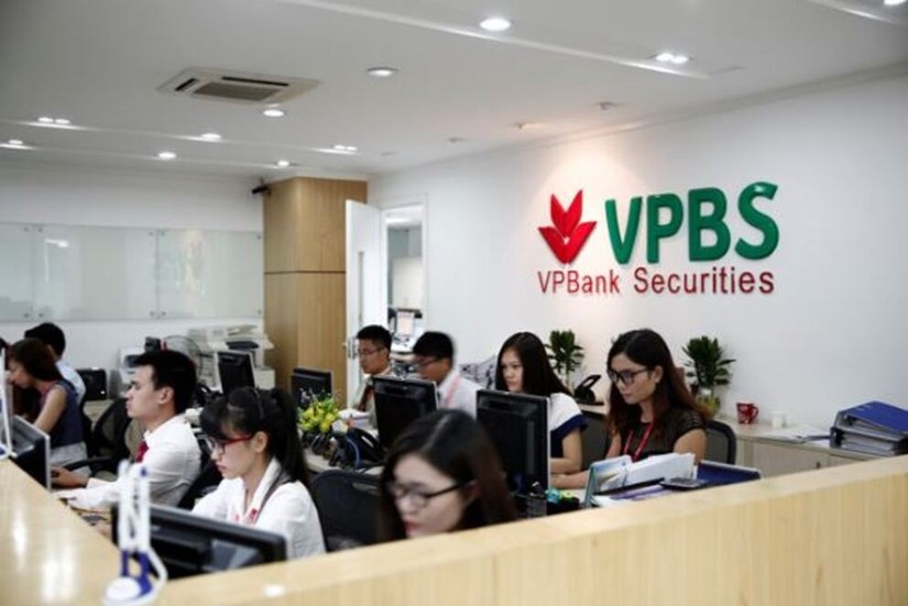 C&ocirc;ng ty chứng kho&aacute;n vốn điều lệ lớn nhất thị trường l&atilde;i đậm nhờ 55win.com - Trang Cược Uy Tín Cao Nhất 2025 tr&aacute;i phiếu