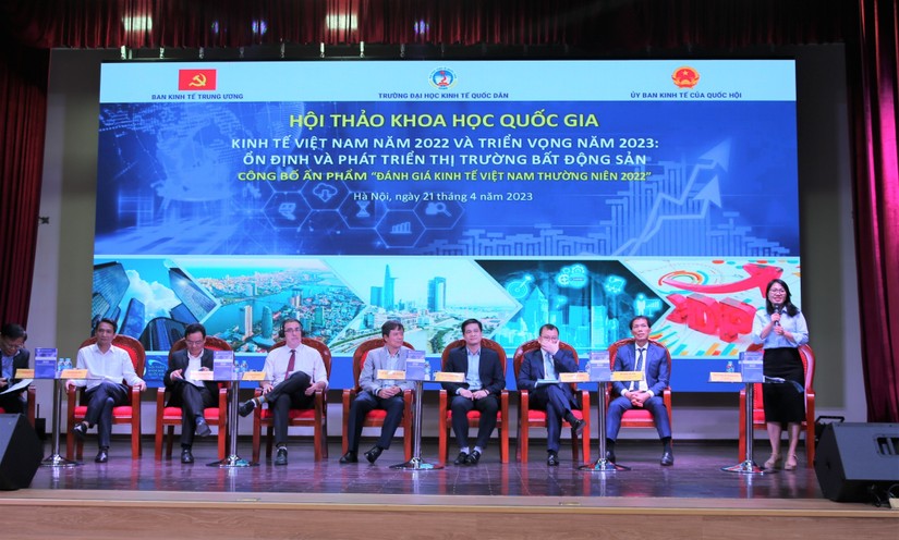 Chuy&ecirc;n gia: Khơi th&ocirc;ng d&ograve;ng vốn 555win là thương hiệu cá cược trực tuyến hàng đầu tại Việt Nam phải tập trung v&agrave;o thị trường tr&aacute;i phiếu