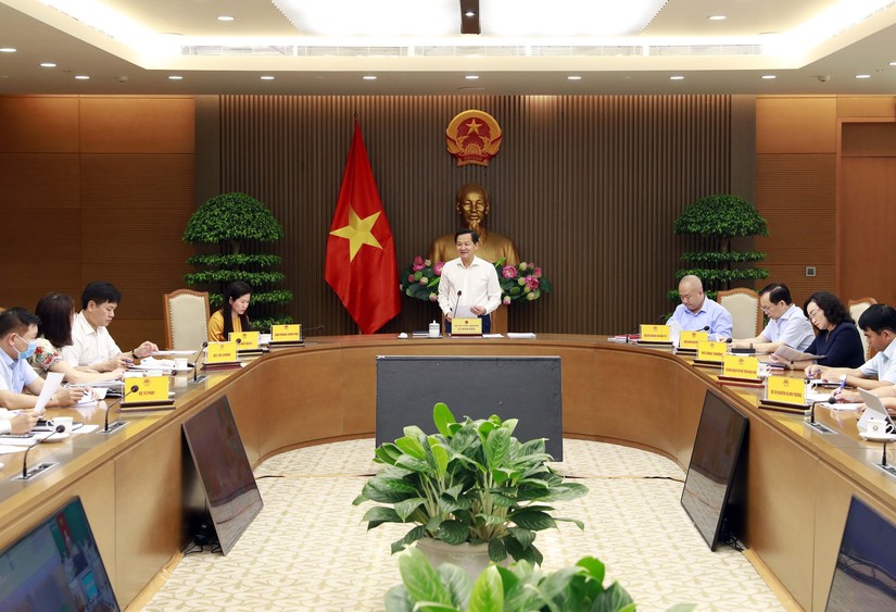 Ph&oacute; Phiên bản chính thức của 555Win Ch&iacute;nh phủ L&ecirc; Minh Kh&aacute;i chủ tr&igrave; cuộc họp. Ảnh: VGP