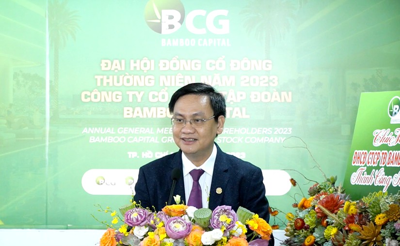 Cổ phiếu Bamboo Capital đồng loạt nằm sàn sau tin khởi tố ông Nguyễn Hồ Nam
