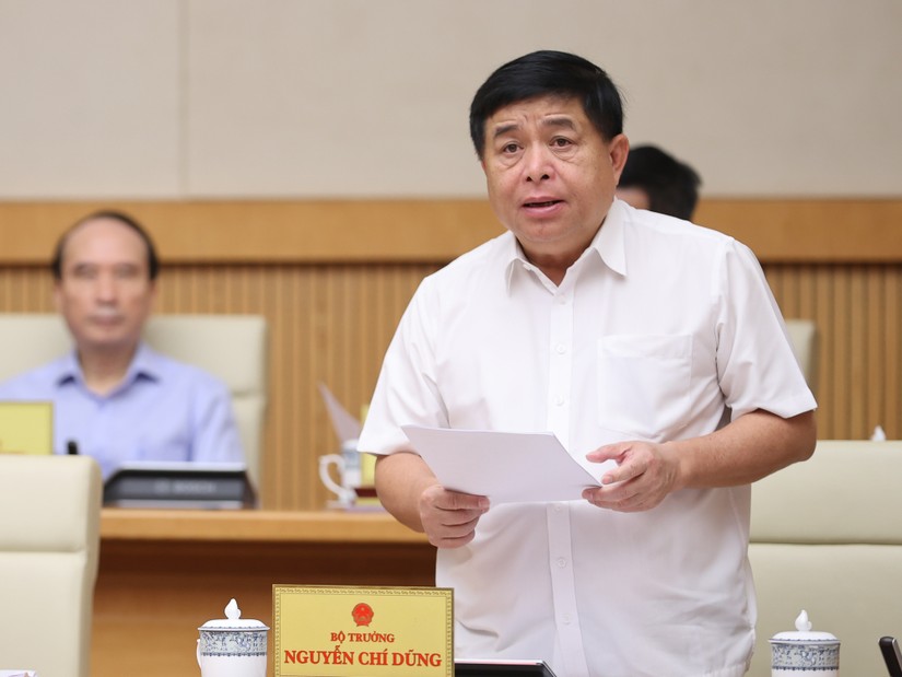 Bộ trưởng Bộ Kế hoạch v&agrave; Đầu tư Nguyễn Ch&iacute; Dũng ph&aacute;t biểu tại phi&ecirc;n họp - Ảnh: VGP