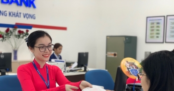 VietABank dự kiến chia cổ tức 39%, niêm yết trên HOSE hoặc HNX