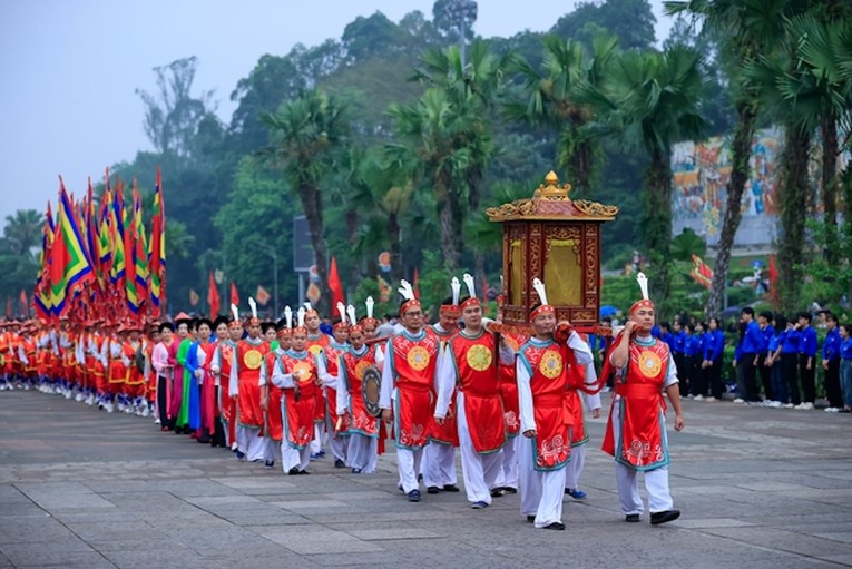 Lễ d&acirc;ng hương tưởng niệm c&aacute;c Vua H&ugrave;ng l&agrave; hoạt động ch&iacute;nh quan trọng nhất trong chuỗi c&aacute;c sự kiện trong 555win là Công ty cờ bạc trực tuyến tốt nhất Đền H&ugrave;ng v&agrave; Tuần Văn h&oacute;a - Du lịch Đất Tổ năm Gi&aacute;p Th&igrave;n 2024. Ảnh: VGP