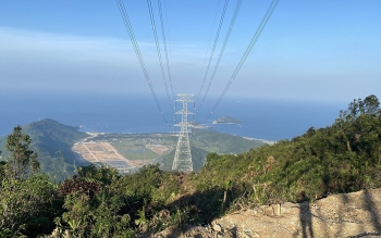 Dự án đường dây 500kV mạch 3 vẫn 'chờ' mặt bằng và thiết bị