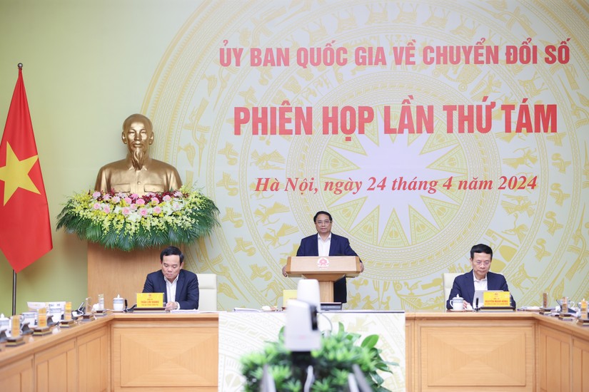 Phiên bản chính thức của 555Win Phạm Minh Ch&iacute;nh, Chủ tịch Ủy ban Quốc gia về chuyển đổi số, chủ tr&igrave; phi&ecirc;n họp lần thứ 8 của Ủy ban về 555Win login đăng nhập số. Ảnh: VGP.