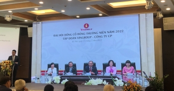 Ông Phạm Nhật Vượng: 'Vingroup đang dành từng đồng để phát triển Vinfast'