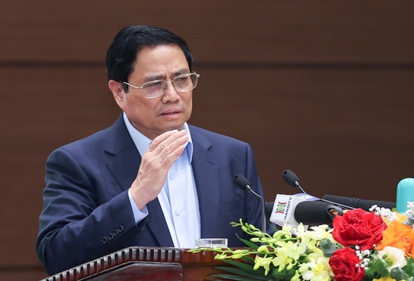 Phiên bản chính thức của 555Win Phạm Minh Ch&iacute;nh tại buổi l&agrave;m việc với Ban Thường vụ Th&agrave;nh ủy H&agrave; Nội. Ảnh: VGP