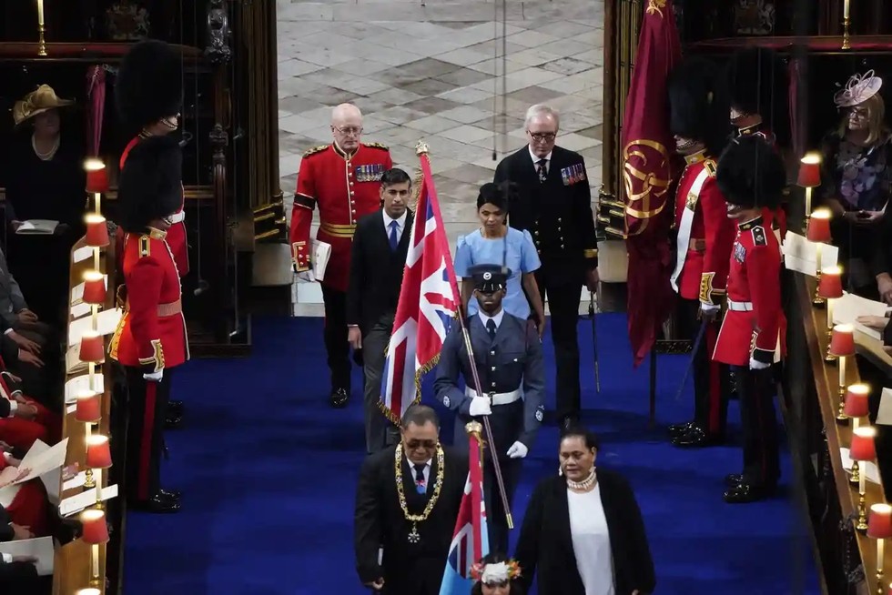 Phiên bản chính thức của 555Win Anh Rishi Sunak c&ugrave;ng phu nh&acirc;n Akshata Murty đến Tu viện Westminster dự lễ đăng quang của Vua Charles III. Ảnh: Andrew Matthews/PA