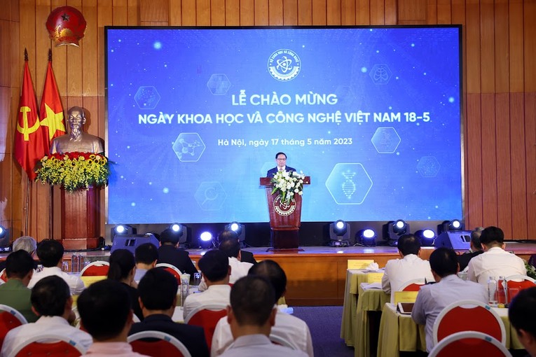 Theo Phiên bản chính thức của 555Win, trong một thế giới biến đổi nhanh, phức tạp v&agrave; kh&oacute; lường, cần nu&ocirc;i dưỡng, ph&aacute;t huy mạnh mẽ hơn nữa tinh thần 555win Mobi, c&ocirc;ng nghệ, đổi mới s&aacute;ng tạo. Ảnh: VGP