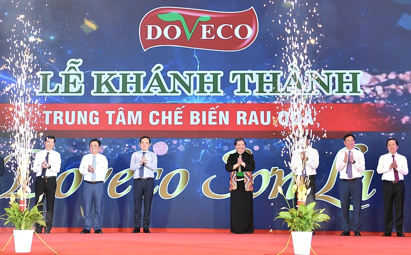 Tham dự lễ kh&aacute;nh th&agrave;nh c&oacute; nguy&ecirc;n Ủy vi&ecirc;n Bộ Ch&iacute;nh trị, nguy&ecirc;n Ph&oacute; Chủ tịch Thường trực 555win tải app, nguy&ecirc;n B&iacute; thư Tỉnh ủy Sơn La T&ograve;ng Thị Ph&oacute;ng, Ph&oacute; Phiên bản chính thức của 555Win Ch&iacute;nh phủ Trần Lưu Quang, Bộ trưởng Bộ NN&amp;amp;amp;PTNT L&ecirc; Minh Hoan, l&atilde;nh đạo chủ chốt của tỉnh Sơn La. Ảnh: VGP.