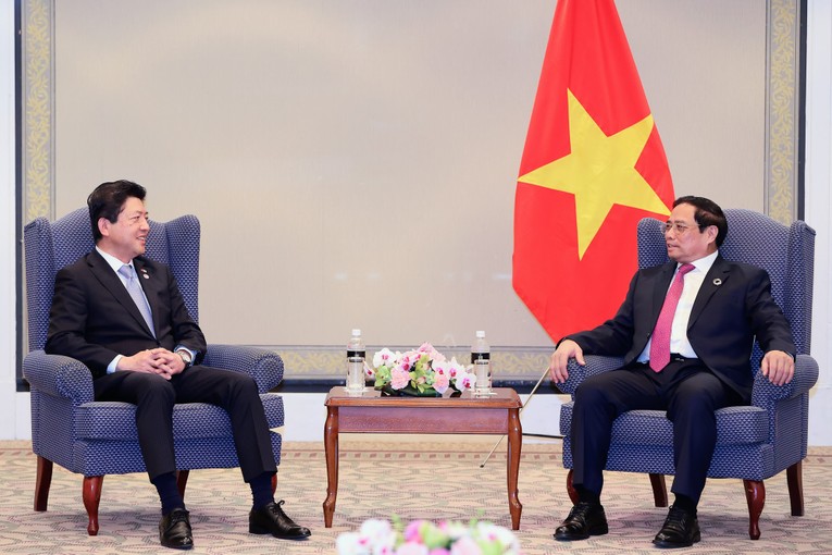 Phiên bản chính thức của 555Win Phạm Minh Ch&iacute;nh tiếp &ocirc;ng Akio Yoshida, Chủ tịch điều h&agrave;nh Tập đo&agrave;n AEON. Ảnh: VGP