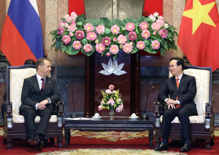 Chủ tịch Đảng Nước Nga Thống nhất Dmitry Medvedev khẳng định Li&ecirc;n bang Nga rất coi trọng quan hệ Đối t&aacute;c chiến lược to&agrave;n diện với Việt Nam. Ảnh: TTXVN