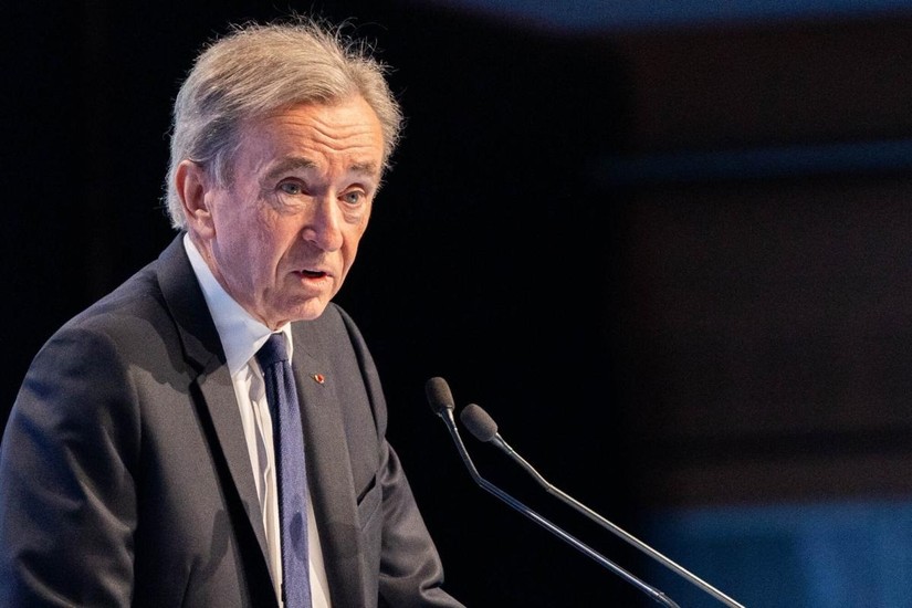 Tỷ ph&uacute; Bernard Arnault. Ảnh: Bloomberg