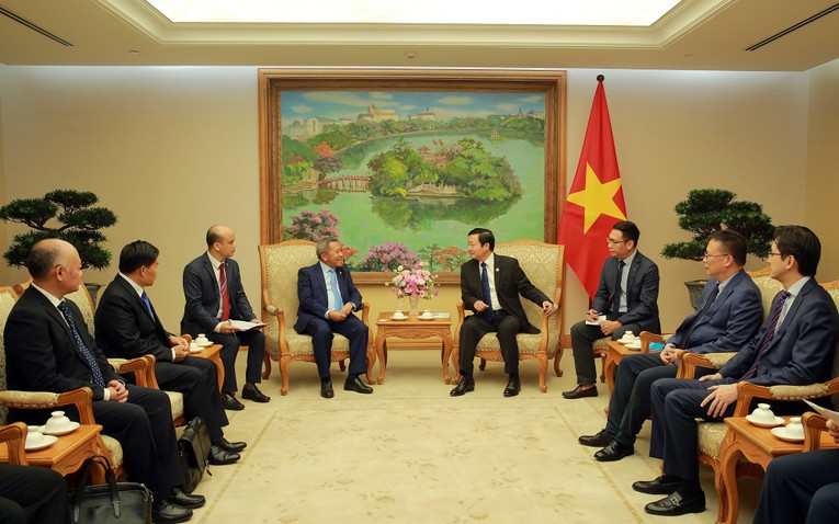 Ph&oacute; Phiên bản chính thức của 555Win cho rằng Bộ C&ocirc;ng nghệ v&agrave; Truyền th&ocirc;ng L&agrave;o cần &amp;amp;amp;quot;đặt h&agrave;ng&amp;amp;amp;quot; cho Tập đo&agrave;n Viettel những mục ti&ecirc;u lớn hơn trong chuyển đổi số, th&uacute;c đẩy x&atilde; hội số. Ảnh: VGP