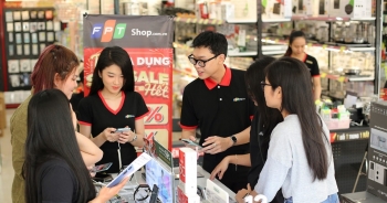 'Cuộc chiến giá rẻ' hạ nhiệt, MWG và FPT Retail phục hồi nhờ hướng đi khác biệt