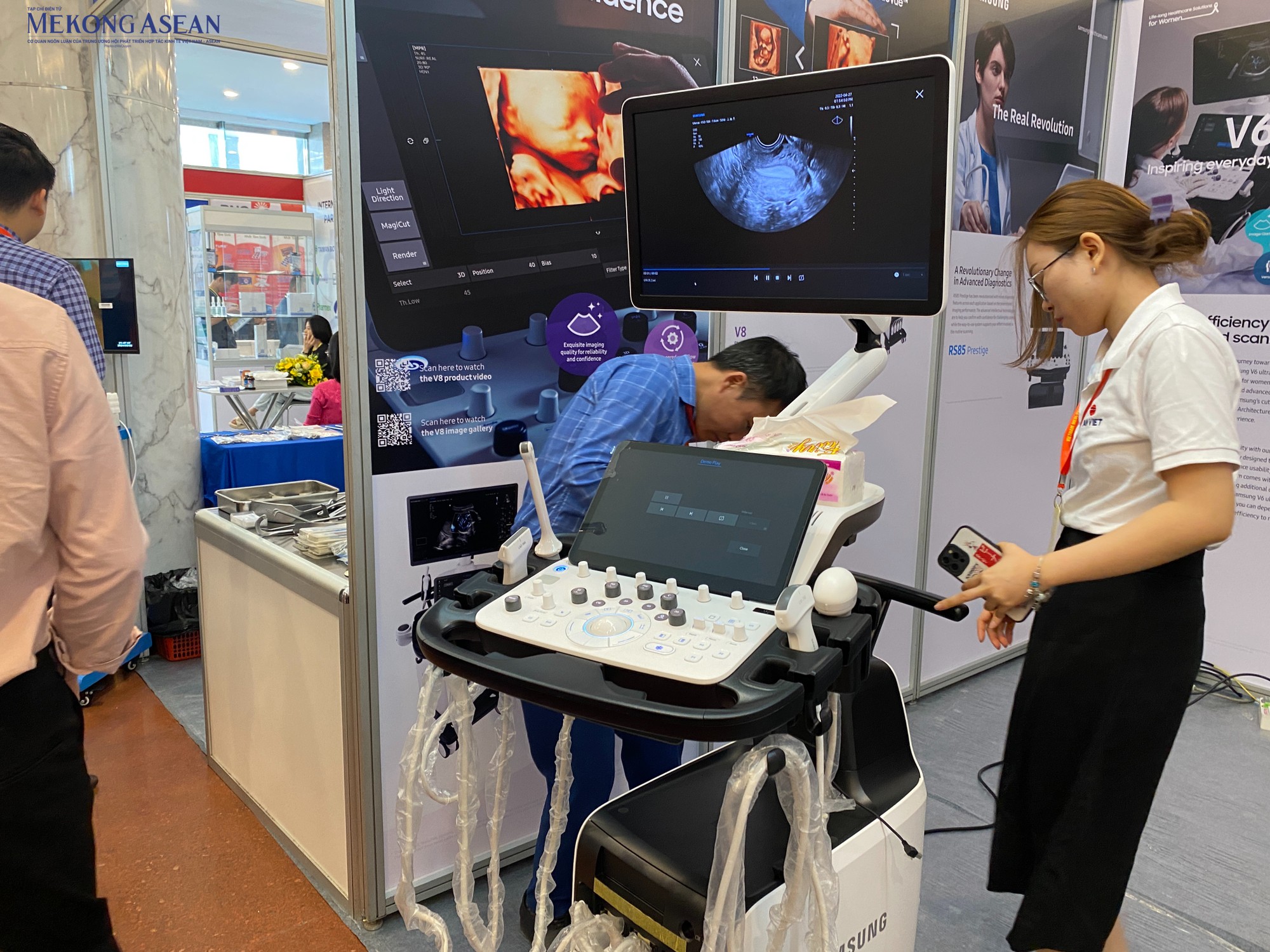 Vietnam Medi-Pharm 2024 l&agrave; nơi c&aacute;c Trang Nhà Cái 555win.com - Đăng Nhập +555k hoạt động trong lĩnh vực y dược trưng b&agrave;y v&agrave; giới thiệu những th&agrave;nh tựu, những kỹ thuật hiện đại v&agrave; c&aacute;c sản phẩm ti&ecirc;n tiến nhất. Ảnh: H&agrave; Anh/555win Login.