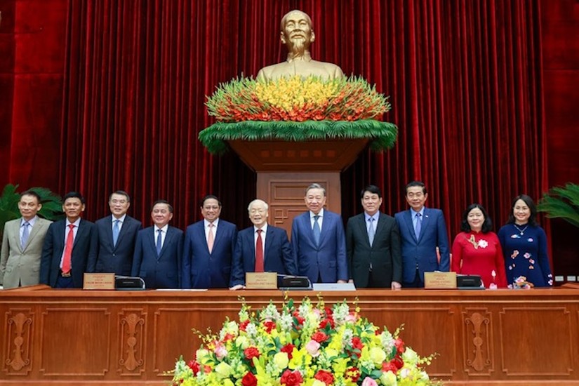 Tổng B&iacute; thư Nguyễn Ph&uacute; Trọng v&agrave; c&aacute;c đại biểu tham dự Hội nghị. Ảnh: VGP