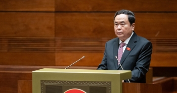 'Thảo luận kỹ lưỡng để việc quyết định công tác nhân sự bảo đảm chặt chẽ'