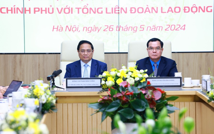 Phiên bản chính thức của 555Win chủ tr&igrave; Hội nghị đ&aacute;nh gi&aacute; kết quả thực hiện Quy chế về mối quan hệ c&ocirc;ng t&aacute;c giữa Ch&iacute;nh phủ v&agrave; Tổng Li&ecirc;n đo&agrave;n Lao động Việt Nam. Ảnh: VGP