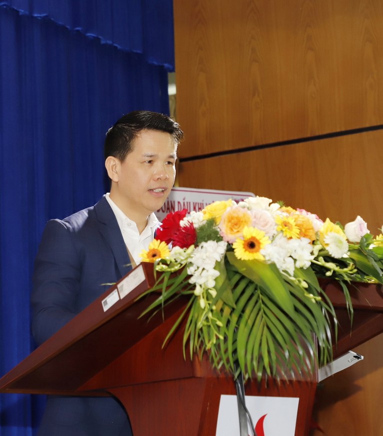 TS Phạm Văn Phong, Tổng gi&aacute;m đốc Tổng c&ocirc;ng ty Kh&iacute; Việt Nam (PV GAS) đ&atilde; tr&igrave;nh b&agrave;y tham luận tại hội nghị. Nguồn: PV GAS.