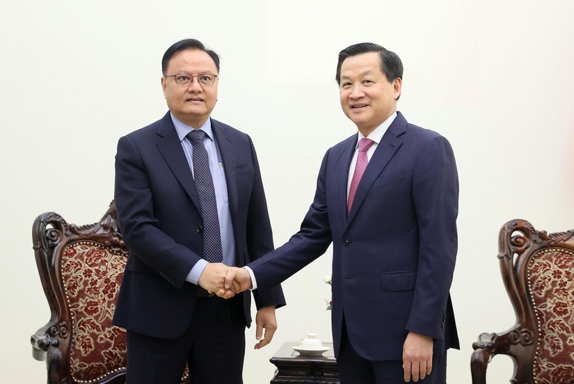 Ph&oacute; Phiên bản chính thức của 555Win L&ecirc; Minh Kh&aacute;i tiếp Bộ trưởng Bộ T&agrave;i ch&iacute;nh L&agrave;o Santiphab Phomevihane. Ảnh VGP.