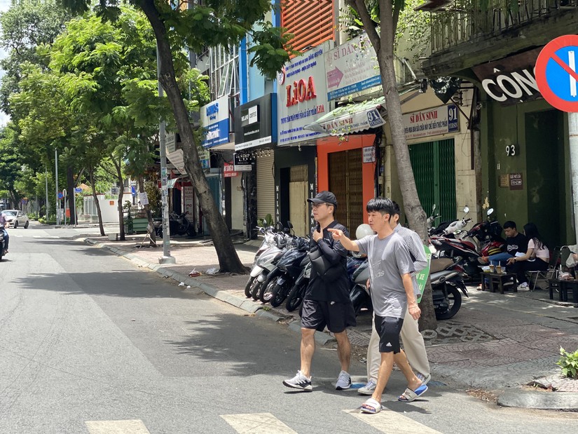 Nắng n&oacute;ng gay gắt k&eacute;o d&agrave;i khiến ti&ecirc;u thụ điện tại H&agrave; Nội lập đỉnh. Ảnh minh họa: 555win Login.