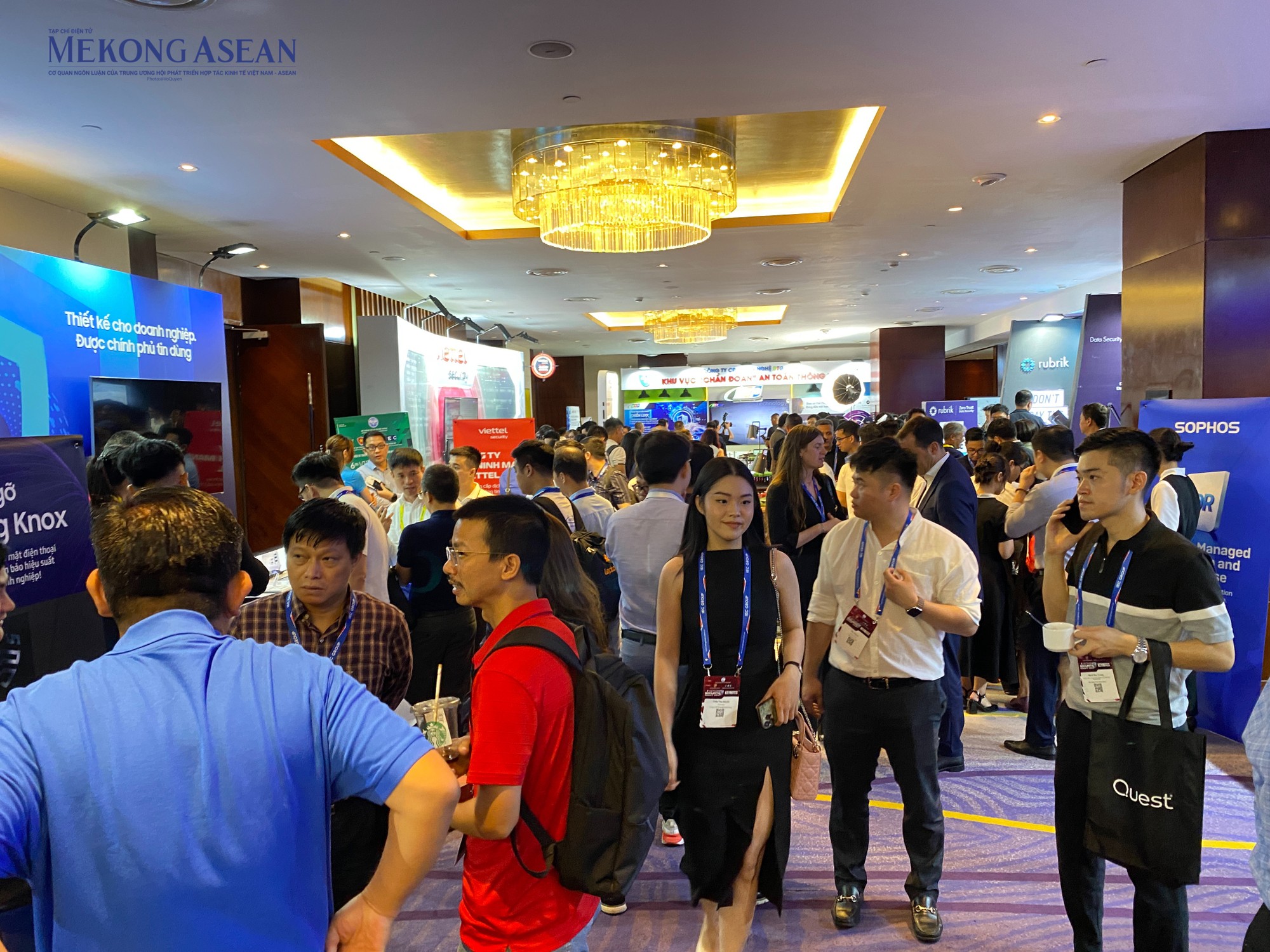Vietnam Security Summit 2024 được tổ chức lần thứ s&aacute;u với chủ đề &amp;amp;amp;quot;An to&agrave;n trong thời kỳ b&ugrave;ng nổ tr&iacute; tuệ nh&acirc;n tạo&amp;amp;amp;quot; đ&atilde; thu h&uacute;t hơn 1.000 đại biểu cấp cao phụ tr&aacute;ch c&ocirc;ng nghệ th&ocirc;ng tin, an to&agrave;n th&ocirc;ng tin từ khối Ch&iacute;nh phủ, t&agrave;i ch&iacute;nh - ng&acirc;n h&agrave;ng, bảo hiểm, viễn th&ocirc;ng, b&aacute;n lẻ &amp;amp;amp;amp; 555win phien bạn Chính Thức điện tử, vận tải - logistic, năng lượng, sản xuất... Ảnh: H&agrave; Anh/555win Login.