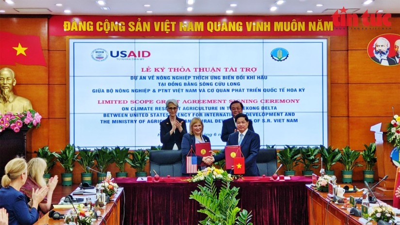 Mỹ hỗ trợ 50 triệu USD gi&uacute;p ĐBSCL giảm ph&aacute;t thải kh&iacute; metan