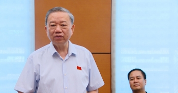 Tranh luận quanh việc đổi ' thẻ căn cước công dân' thành 'thẻ căn cước'