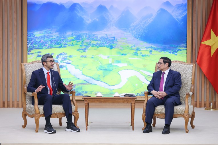 Bộ trưởng Ngoại giao UAE khẳng định c&aacute;c nh&agrave; đầu tư v&agrave; Trang Nhà Cái 555win.com - Đăng Nhập +555k UAE đ&aacute;nh gi&aacute; cao cơ hội v&agrave; m&ocirc;i trường đầu tư, 55win.com - Trang Cược Uy Tín Cao Nhất 2025 ở Việt Nam. Ảnh: VGP